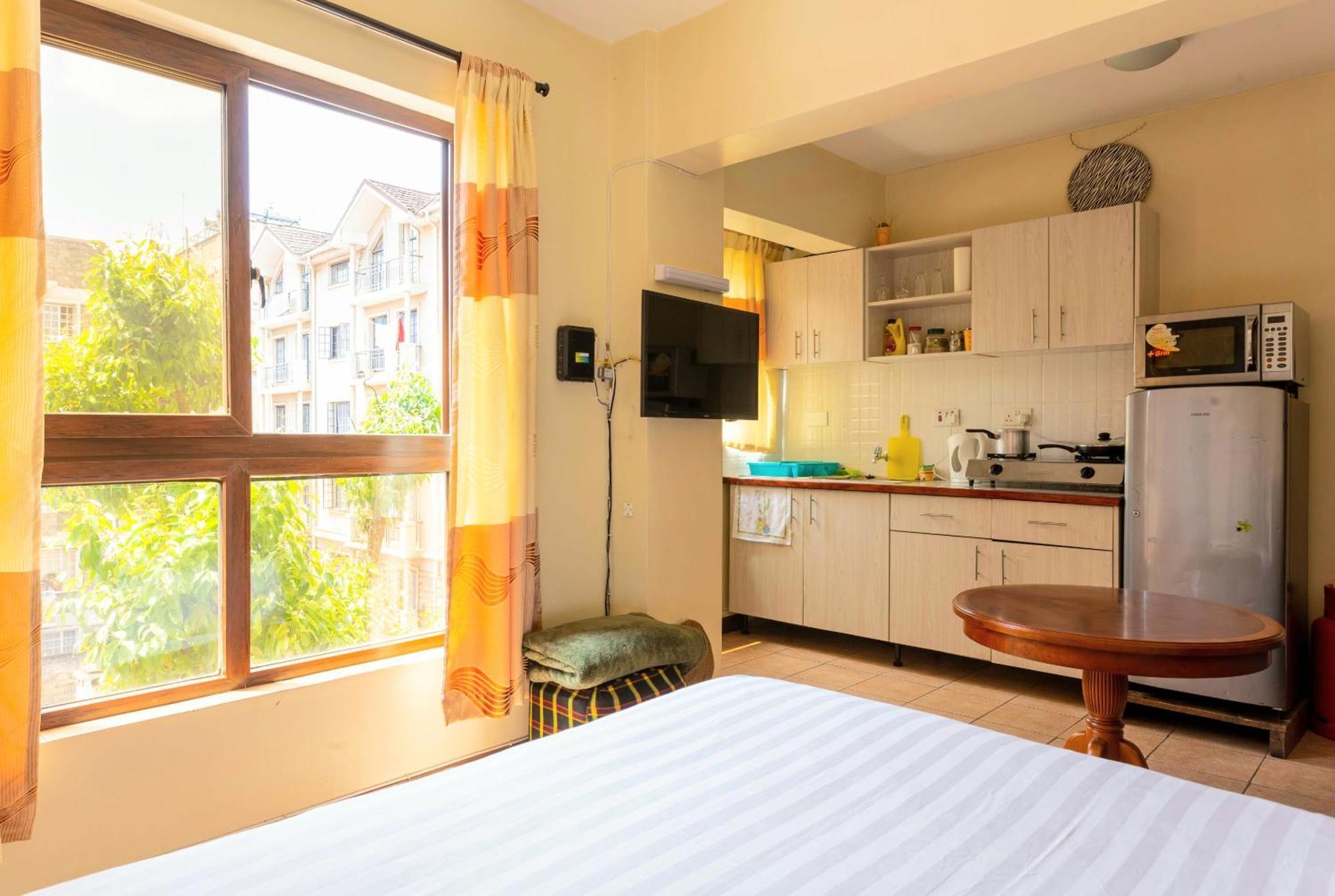 City View With Rooftop Pool - Studio نيروبي المظهر الخارجي الصورة